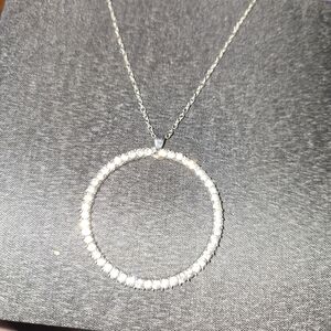 Dazzling Silver Necklace with Crystal Circle